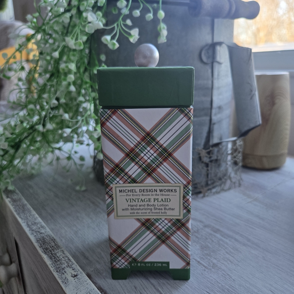 NEW Michel Design Works Vintage SEALED  Plaid Lotion  8oz